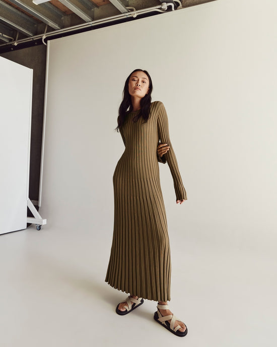 Arya | Robe Longue Côtelée