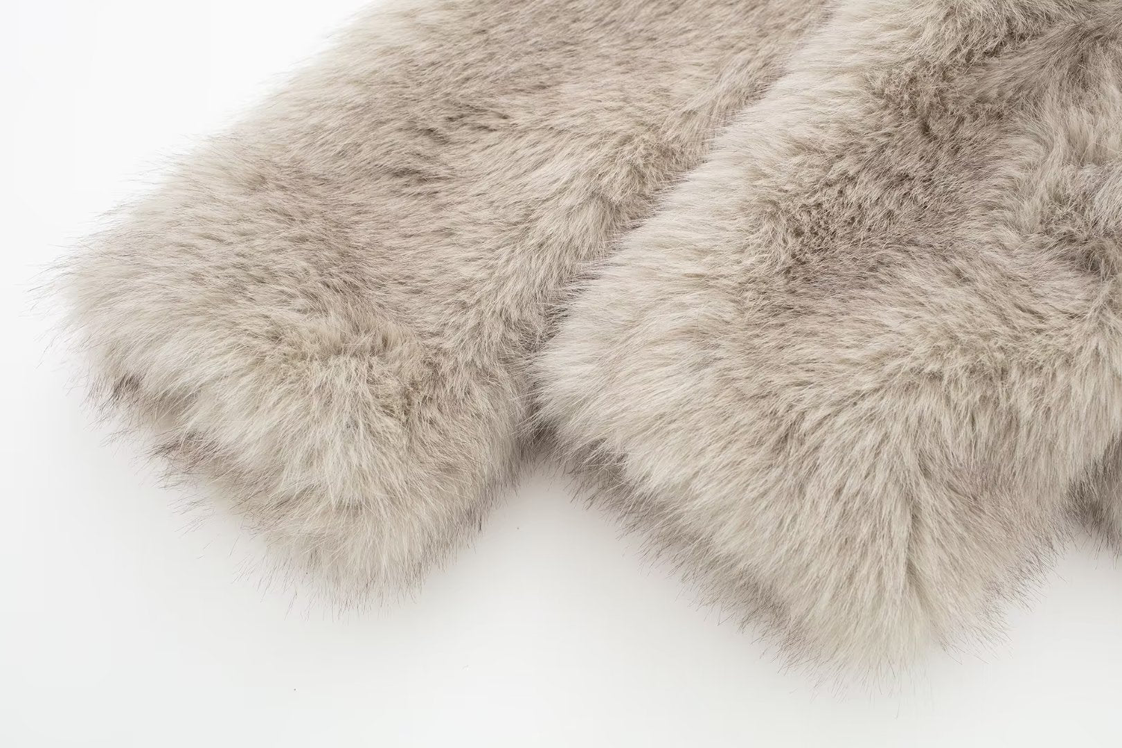 Liora ® | Veste en Fourrure Streetwear Chic